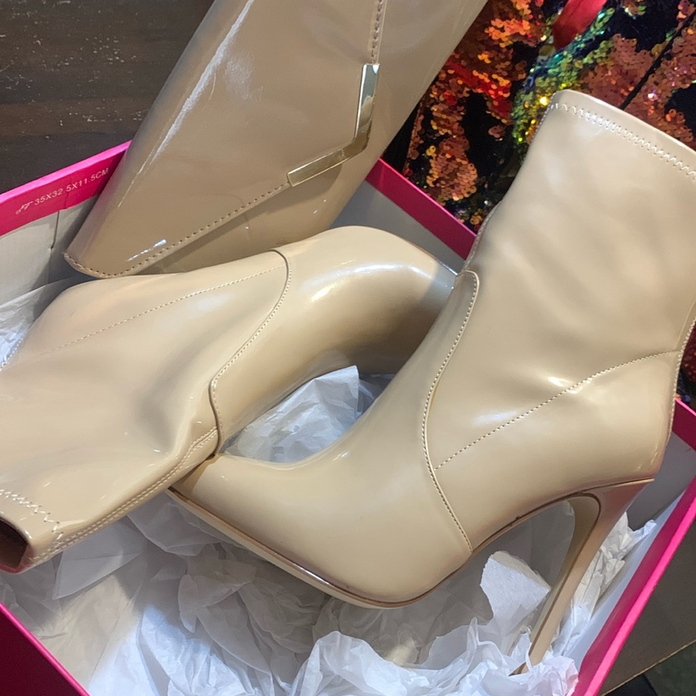 Tan boots